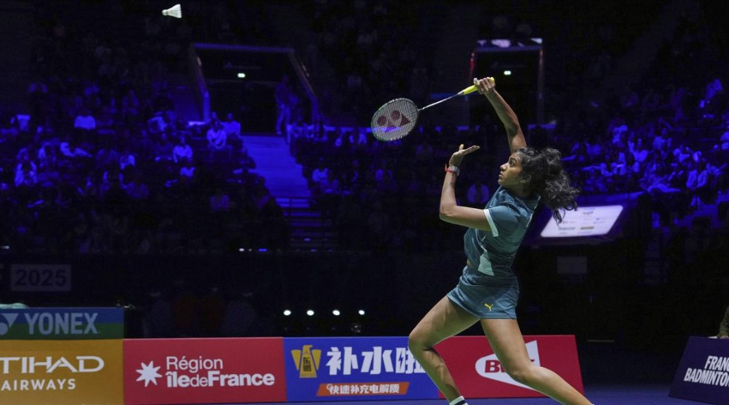 پی وی سندھو ہانگ کانگ اوپن بیڈمنٹن ٹورنامنٹ سے باہر، پرنئے اور لکشیہ سین پیش قدمی